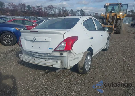 2015 Nissan Versa 1.6 S+ z USA, uszkodzony, nr VIN 3N1CN7APXFL872266